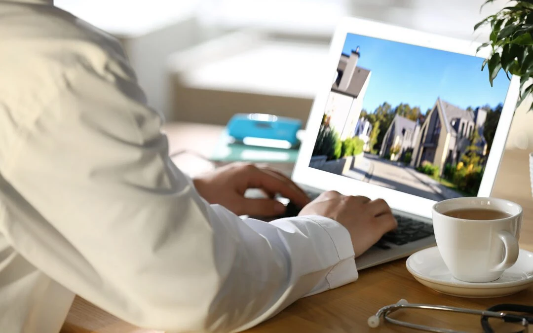 Naples Florida real estate agent building content strategy during off-seaso